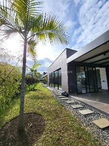 Casa de 3 alcobas en venta en Llanogrande, Rionegro, 540 m² · foto 6 de 20