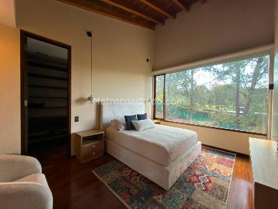Casa de 5 alcobas en venta en Llanogrande, Rionegro · foto 12 de 20