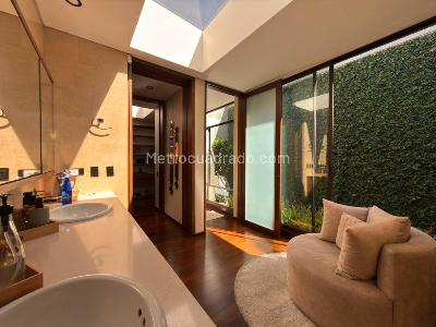 Casa de 5 alcobas en venta en Llanogrande, Rionegro · foto 13 de 20
