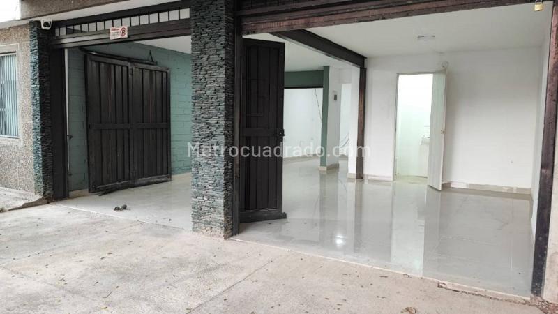 Local Comercial en Arriendo, Suramericana, Medellín - Vista 5