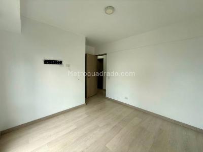 Apartamento de 2 alcobas en venta en Holanda, Sabaneta, 69 m² · foto 10 de 16
