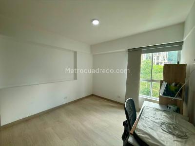 Apartamento de 2 alcobas en venta en Holanda, Sabaneta, 69 m² · foto 7 de 16