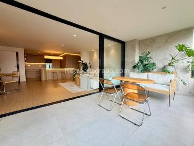 Apartamento de 3 alcobas en venta en El Tesoro, Medellín, 183 m² · foto 14 de 16