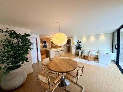 Apartamento de 3 alcobas en venta en El Tesoro, Medellín, 183 m² · foto 5 de 16