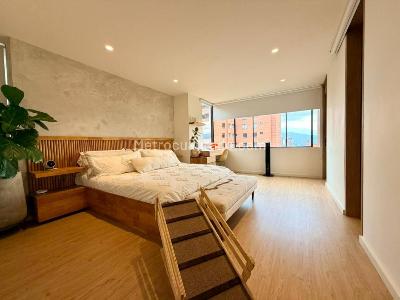 Apartamento de 3 alcobas en venta en El Tesoro, Medellín, 183 m² · foto 6 de 16