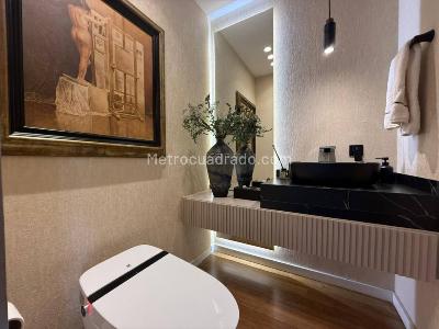Apartamento en venta en El Poblado, Medellín · foto 15 de 19