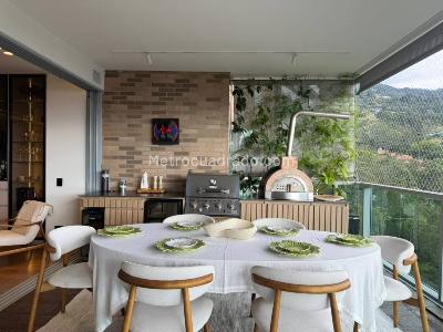 Apartamento en venta en El Poblado, Medellín · foto 3 de 19