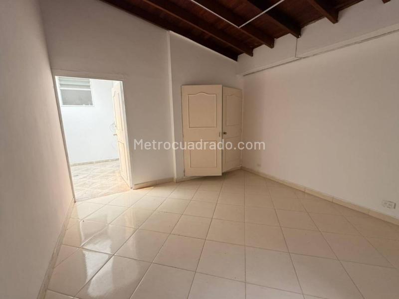 Oficina en Arriendo, Belen Rosales, Medellín - Más