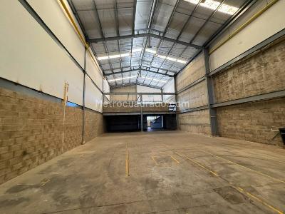 Warehouse for rent in Aeropuerto, Rionegro