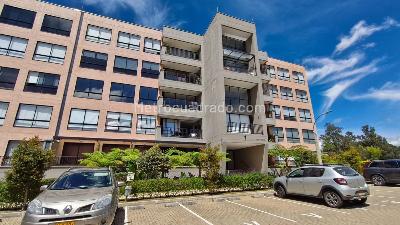 Apartamento de 3 alcobas en venta en Gualanday, Rionegro, 104 m² · foto 2 de 20