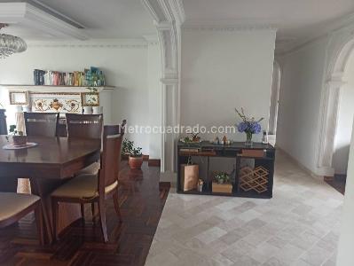 Apartamento de 3 alcobas en venta en Las Lomas 1, Medellín, 134 m² · foto 7 de 20