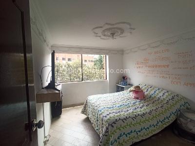 Apartamento de 3 alcobas en venta en Las Lomas 1, Medellín, 134 m² · foto 14 de 20