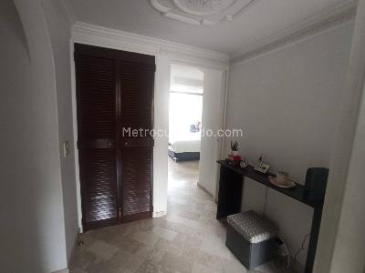 Apartamento de 3 alcobas en venta en Las Lomas 1, Medellín, 134 m² · foto 18 de 20