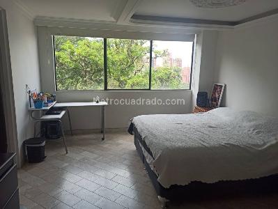 Apartamento de 3 alcobas en venta en Las Lomas 1, Medellín, 134 m² · foto 19 de 20