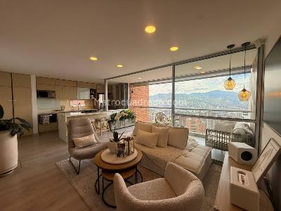 Apartamento de 3 alcobas en venta en Loma Del Esmeraldal, Envigado, 100 m² · foto 1 de 17