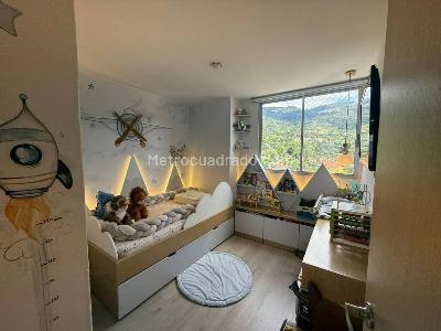Apartamento de 3 alcobas en venta en Loma Del Esmeraldal, Envigado, 100 m² · foto 8 de 17