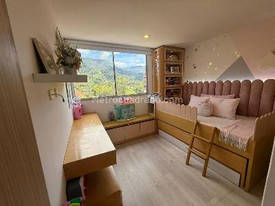 Apartamento de 3 alcobas en venta en Loma Del Esmeraldal, Envigado, 100 m² · foto 9 de 17