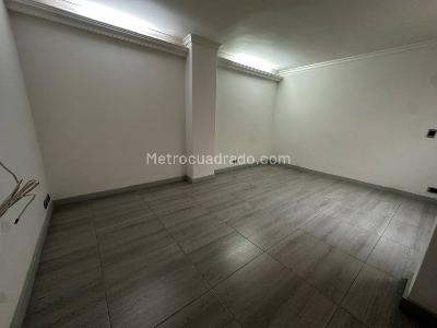 Apartamento de 3 alcobas en arriendo en Laureles, Medellín, 174 m² · foto 13 de 20