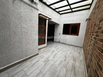 Apartamento de 3 alcobas en arriendo en Laureles, Medellín, 174 m² · foto 14 de 20