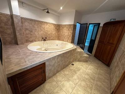 Apartamento de 3 alcobas en arriendo en Laureles, Medellín, 174 m² · foto 16 de 20