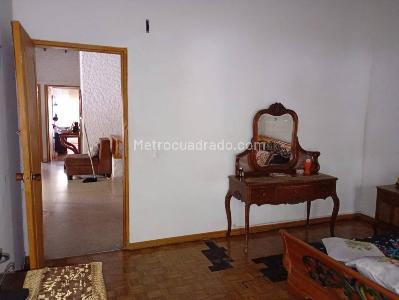 Casa de 5 alcobas en venta en Las Lomas, Medellín, 460 m² · foto 18 de 20