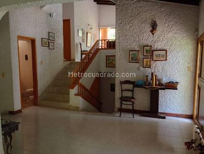 Casa de 5 alcobas en venta en Las Lomas, Medellín, 460 m² · foto 6 de 20