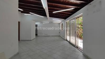 Office for rent in Patio Bonito, Medellín