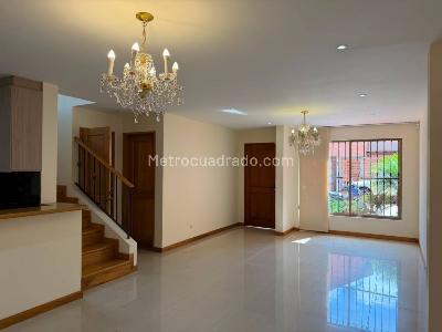 Casa de 3 alcobas en venta en Gualanday, Rionegro, 200 m² · foto 4 de 20