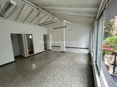 Casa de 5 alcobas en venta en Patio Bonito, Medellín, 500 m² · foto 10 de 15