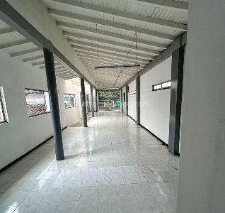Casa de 5 alcobas en venta en Patio Bonito, Medellín, 500 m² · foto 14 de 15