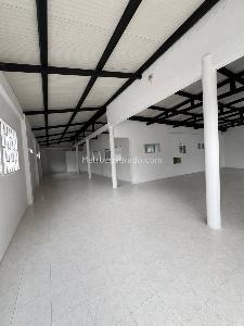 Casa de 5 alcobas en venta en Patio Bonito, Medellín, 500 m² · foto 3 de 15