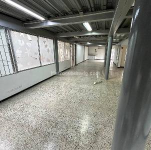 Casa de 5 alcobas en venta en Patio Bonito, Medellín, 500 m² · foto 6 de 15