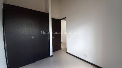 Casa de 3 alcobas en venta en Los Colegios, Rionegro, 257 m² · foto 14 de 20