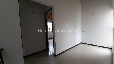Casa de 3 alcobas en venta en Los Colegios, Rionegro, 257 m² · foto 19 de 20