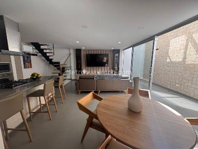 Casa de 3 alcobas en venta en Rionegro, Rionegro, 168 m² · foto 2 de 20