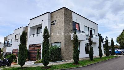 Casa en Arriendo, Llanogrande, Rionegro