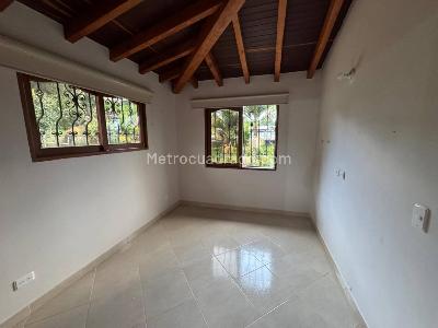 Casa de 5 alcobas en arriendo en Vereda Cabeceras, Rionegro, 1000 m² · foto 13 de 20