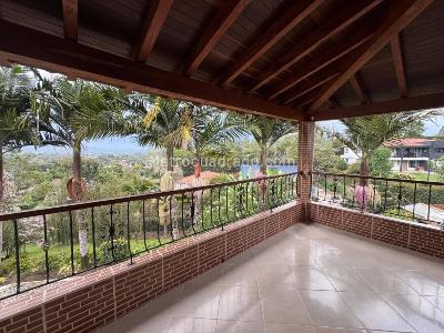 Casa de 5 alcobas en arriendo en Vereda Cabeceras, Rionegro, 1000 m² · foto 3 de 20