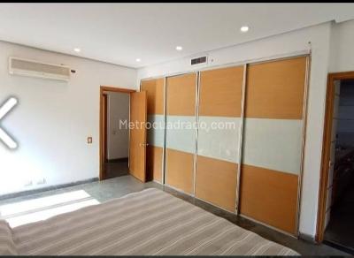 Apartamento en venta en Normandia, Cali · foto 8 de 20