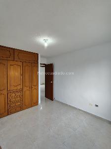 Apartamento de 3 alcobas en venta en El Refugio, Cali, 72 m² · foto 10 de 19
