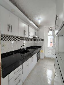 Apartamento de 3 alcobas en venta en El Refugio, Cali, 72 m² · foto 4 de 19