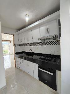 Apartamento de 3 alcobas en venta en El Refugio, Cali, 72 m² · foto 3 de 19
