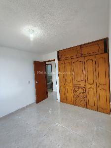 Apartamento de 3 alcobas en venta en El Refugio, Cali, 72 m² · foto 11 de 19