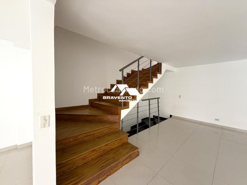 Casa en Arriendo, Las Lomitas, Sabaneta - Mehr