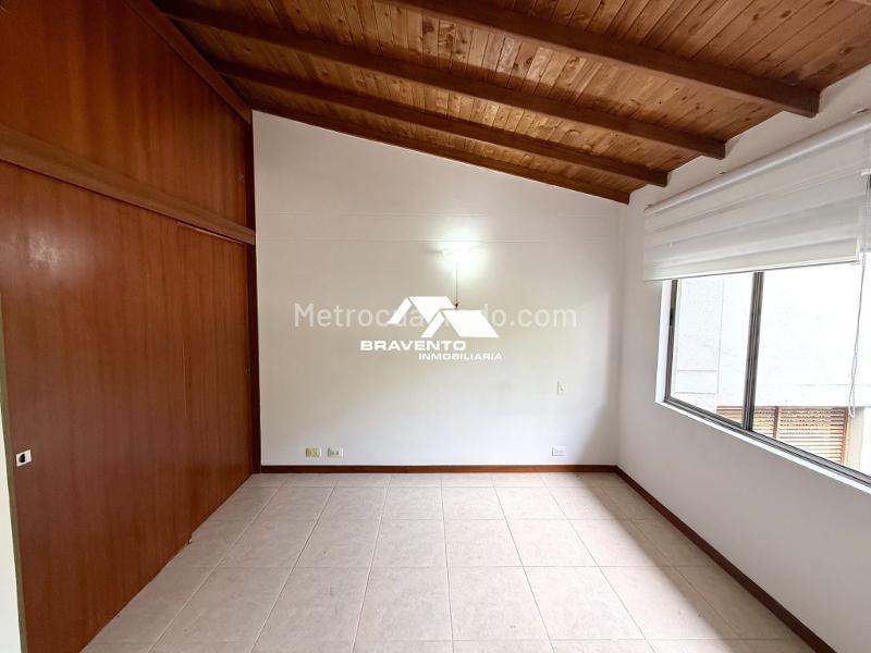 Casa en Arriendo, Cumbres, Envigado - Mehr