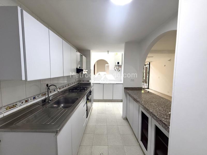 Casa en Arriendo, San Jose, Envigado - Widok 2