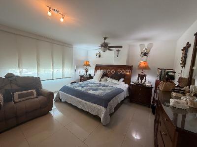 Apartamento de 4 alcobas en venta en Altos De Riomar, Barranquilla, 263 m² · foto 13 de 20