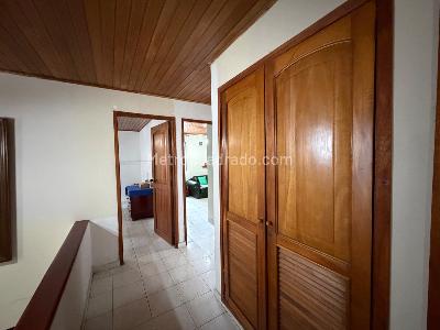 Casa de 5 alcobas en venta en El Tabor, Barranquilla, 235 m² · foto 12 de 19