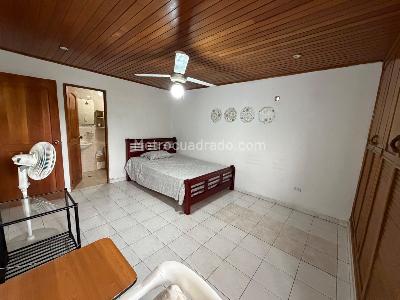Casa de 5 alcobas en venta en El Tabor, Barranquilla, 235 m² · foto 13 de 19