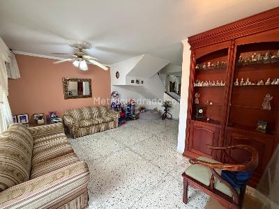 Casa de 5 alcobas en venta en El Tabor, Barranquilla, 235 m² · foto 3 de 19